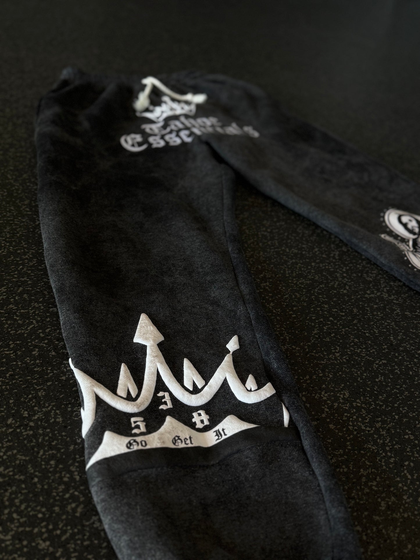 Tahoe Essentials “Signature” Set